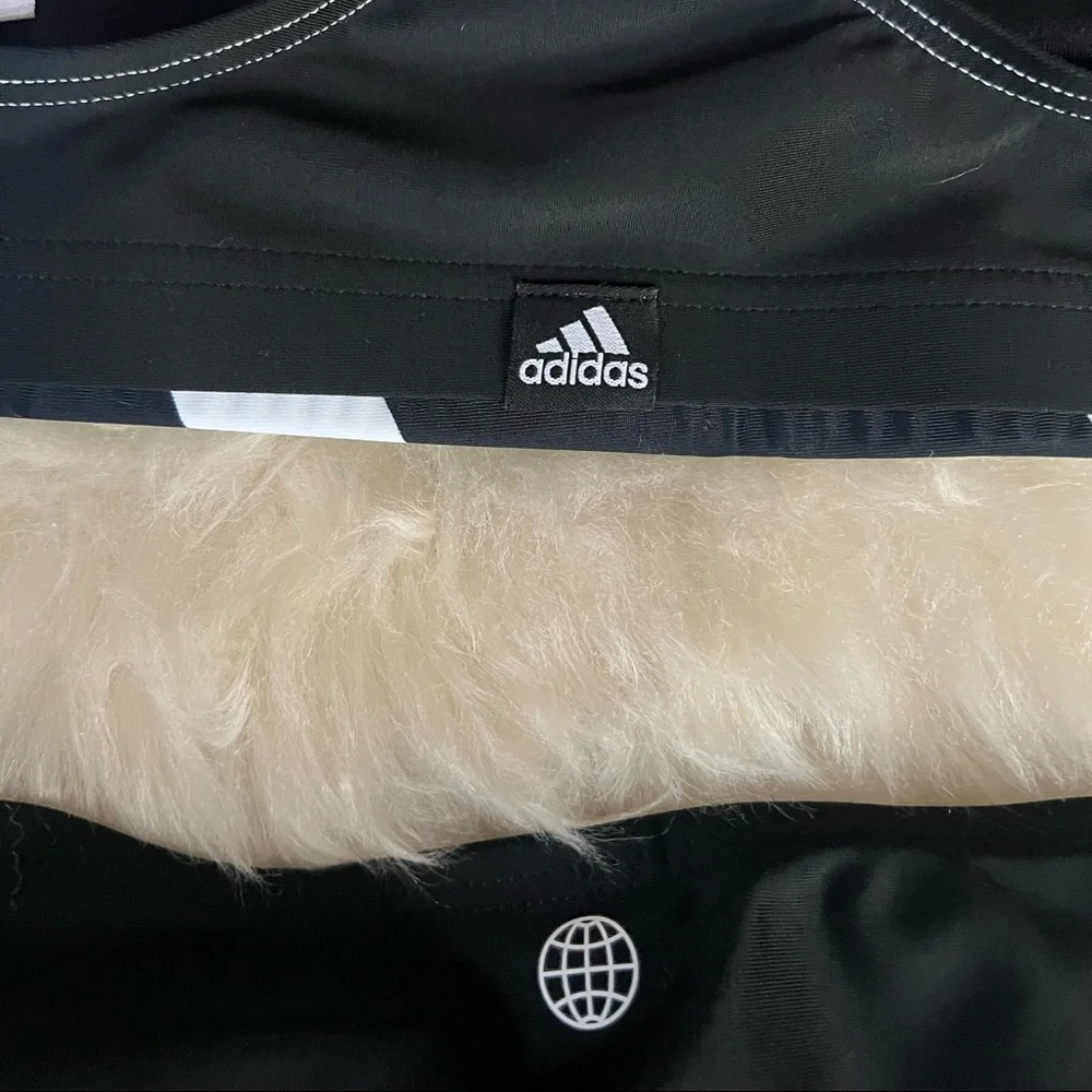 NEW Adidas Top & Bottom Swimsuit - Picture 10 of 10